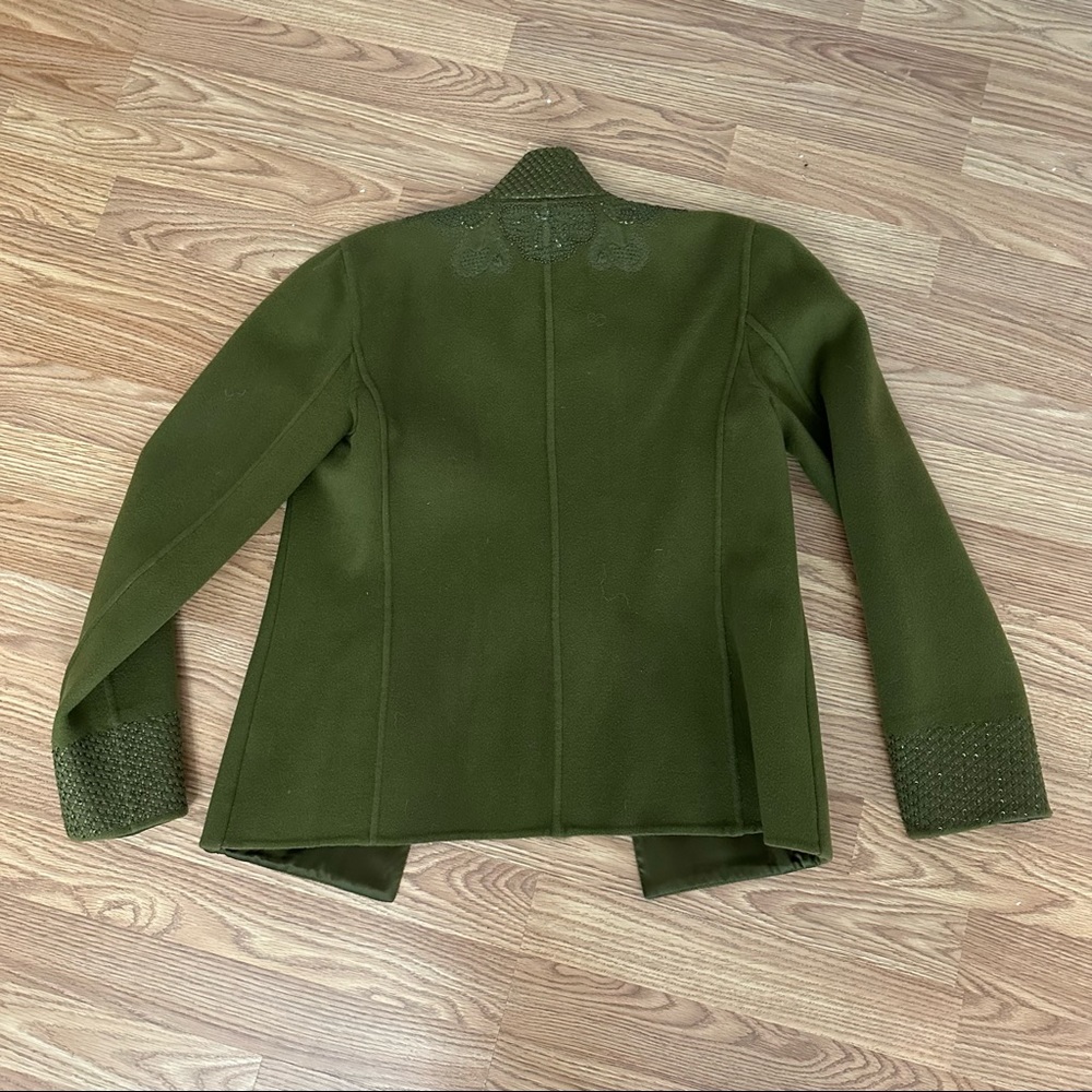 LINDA ALLARD / ELLEN TRACY • Green Embroidered Jacket - Picture 5 of 6